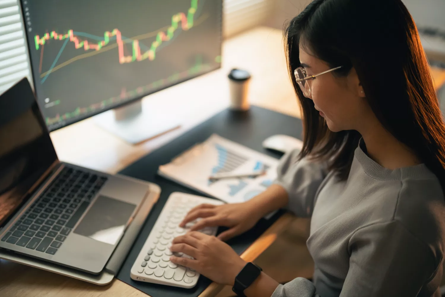 An investor uses a computer to replace the purchase of stocks with deep in the money call options.